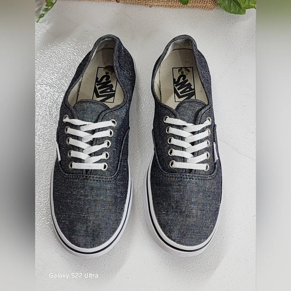 Vans Black and White Women Size 8.5